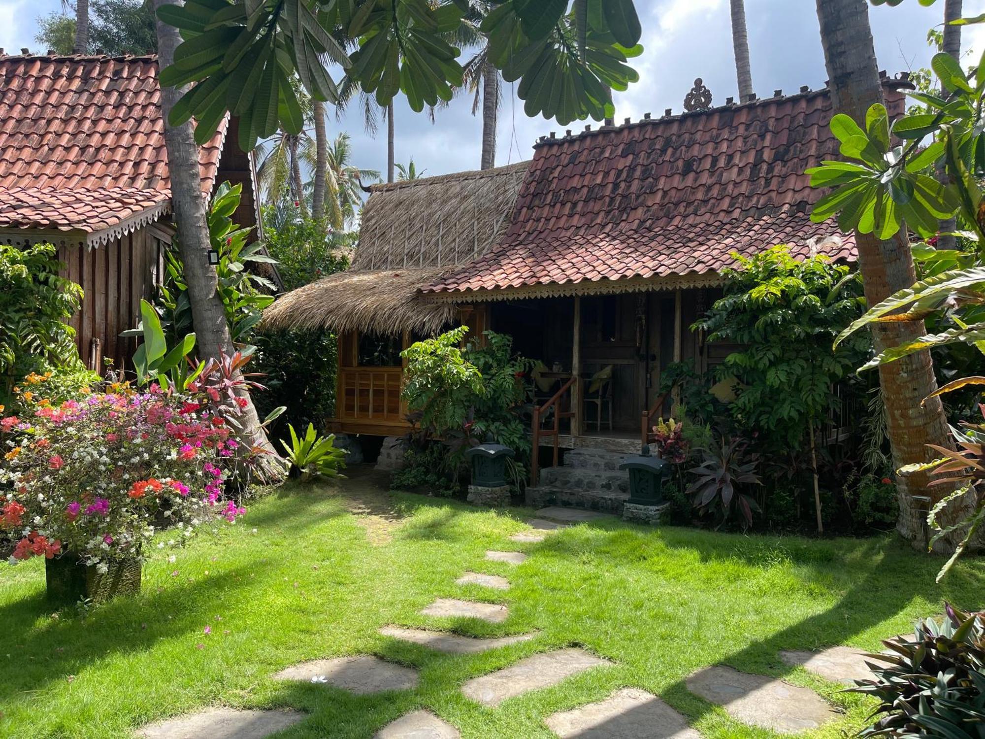 Louka Beach Bali Tianyar Exterior foto